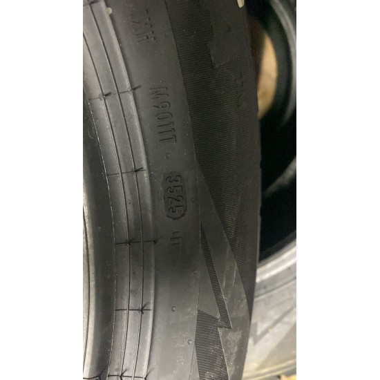 Автошина Kumho Wintercraft Ice WI-32 245/45 R18 100T шип.