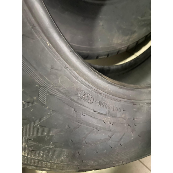 Автошина Kumho Wintercraft Ice WI-32 245/45 R18 100T шип.